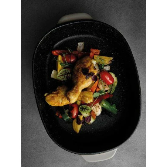 BergHOFF Gem 16" Stoneware Oval Baking Dish Pots & Pans 5 BergHOFF Gem 16" Stoneware Oval Baking Dish Pots & Pans - Image 3