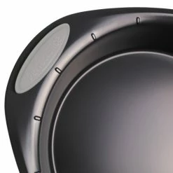 BergHOFF 11 Piece Perfect Slice Bakeware Set - Silver 18 BergHOFF 11 Piece Perfect Slice Bakeware Set - Silver -BergHOFF shop unnamed file 1357