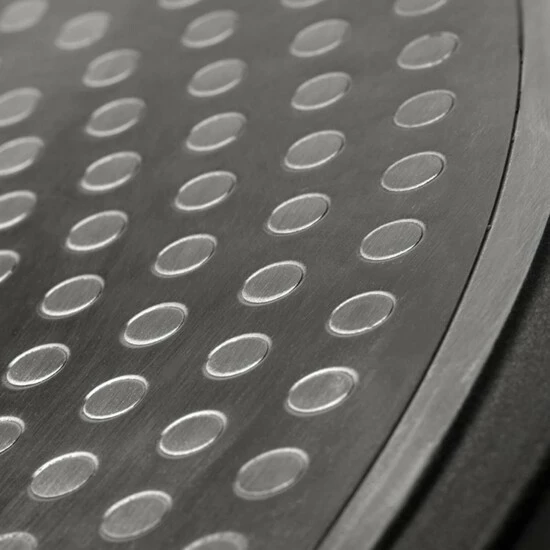 BergHOFF Scala Non Stick Cast Aluminum Roasting Pan With Glass Cover 4.9 Qt Cookware 6 BergHOFF Scala Non Stick Cast Aluminum Roasting Pan With Glass Cover 4.9 Qt Cookware - Image 4