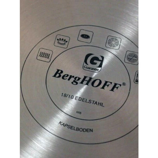 BergHOFF Manhattan 9.5" Stainless Steel Fry Pan 1.9QT Pots & Pans 5 BergHOFF Manhattan 9.5" Stainless Steel Fry Pan 1.9QT Pots & Pans - Image 3