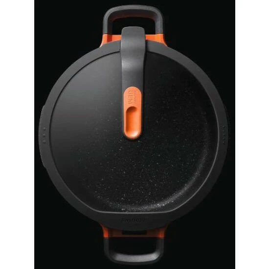 BergHOFF GEM Cast Alum NS 9.5" Cov Two-Handle Sauté Pan, Caribbean Red Pots & Pans 7 BergHOFF GEM Cast Alum NS 9.5" Cov Two-Handle Sauté Pan, Caribbean Red Pots & Pans - Image 5