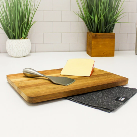 BergHOFF Bamboo 2Pc Paddle Board & Aaron Probyn Cheese Knife Set Cookware BergHOFF Bamboo 2Pc Paddle Board & Aaron Probyn Cheese Knife Set Cookware -BergHOFF shop unnamed file 331