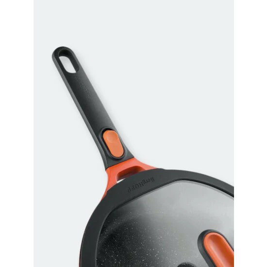 BergHOFF GEM Cast Alum NS 11" Cove Sauté Pan, Caribbean Red Pots & Pans 5 BergHOFF GEM Cast Alum NS 11" Cove Sauté Pan, Caribbean Red Pots & Pans - Image 3