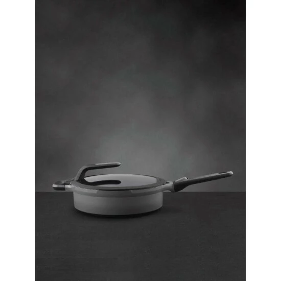 BergHOFF GEM 11" Stay-Cool Covered Sauté Pan, Grey Pots & Pans 9 BergHOFF GEM 11" Stay-Cool Covered Sauté Pan, Grey Pots & Pans - Image 7