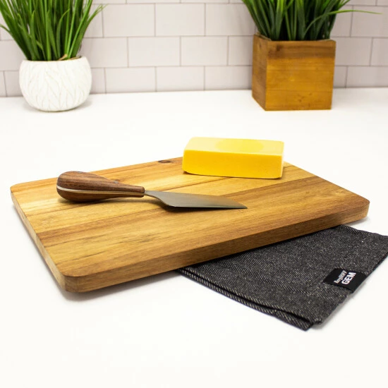 BergHOFF Bamboo 3Pc Two-Toned Cutting Board And Aaron Probyn Cheese Knives Set Knives & Cutting Boards 11 BergHOFF Bamboo 3Pc Two-Toned Cutting Board And Aaron Probyn Cheese Knives Set Knives & Cutting Boards - Image 9